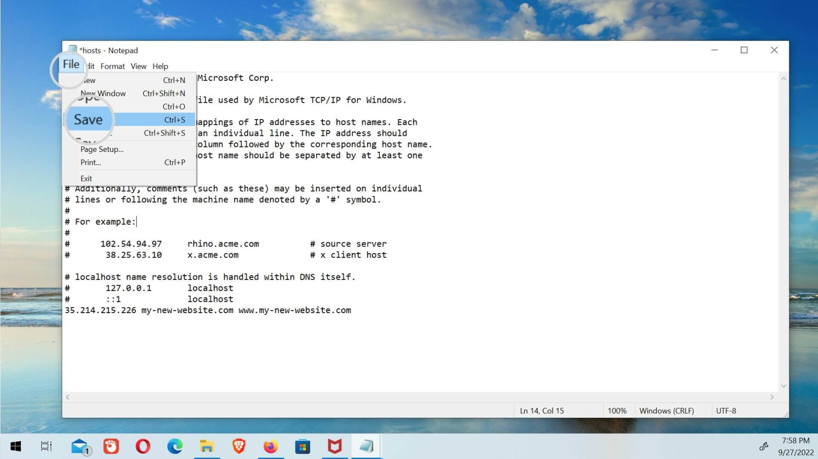 Une capture d'écran du fichier hosts de Windows dans le Bloc-notes.