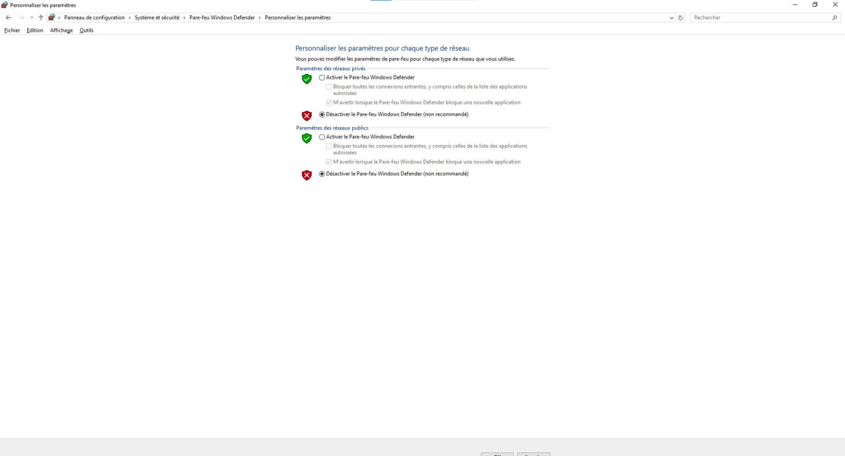 Une capture d'écran de l'option Pare-feu Windows pour activer/désactiver le défenseur.