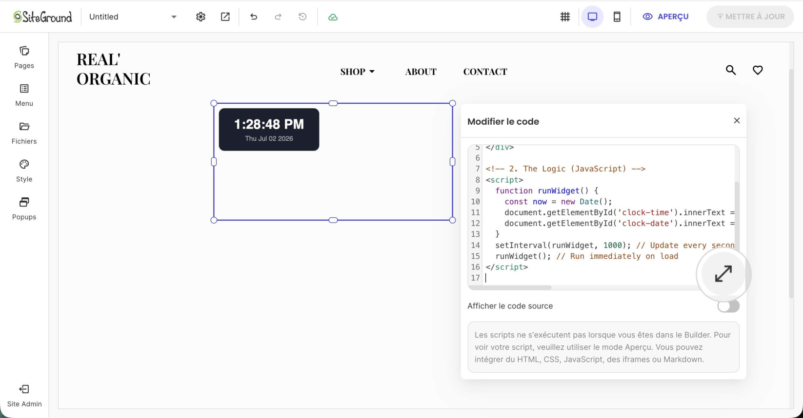 Un composant de code dans Website Builder avec un bouton d'agrandissement mis en évidence pour augmenter la zone de travail