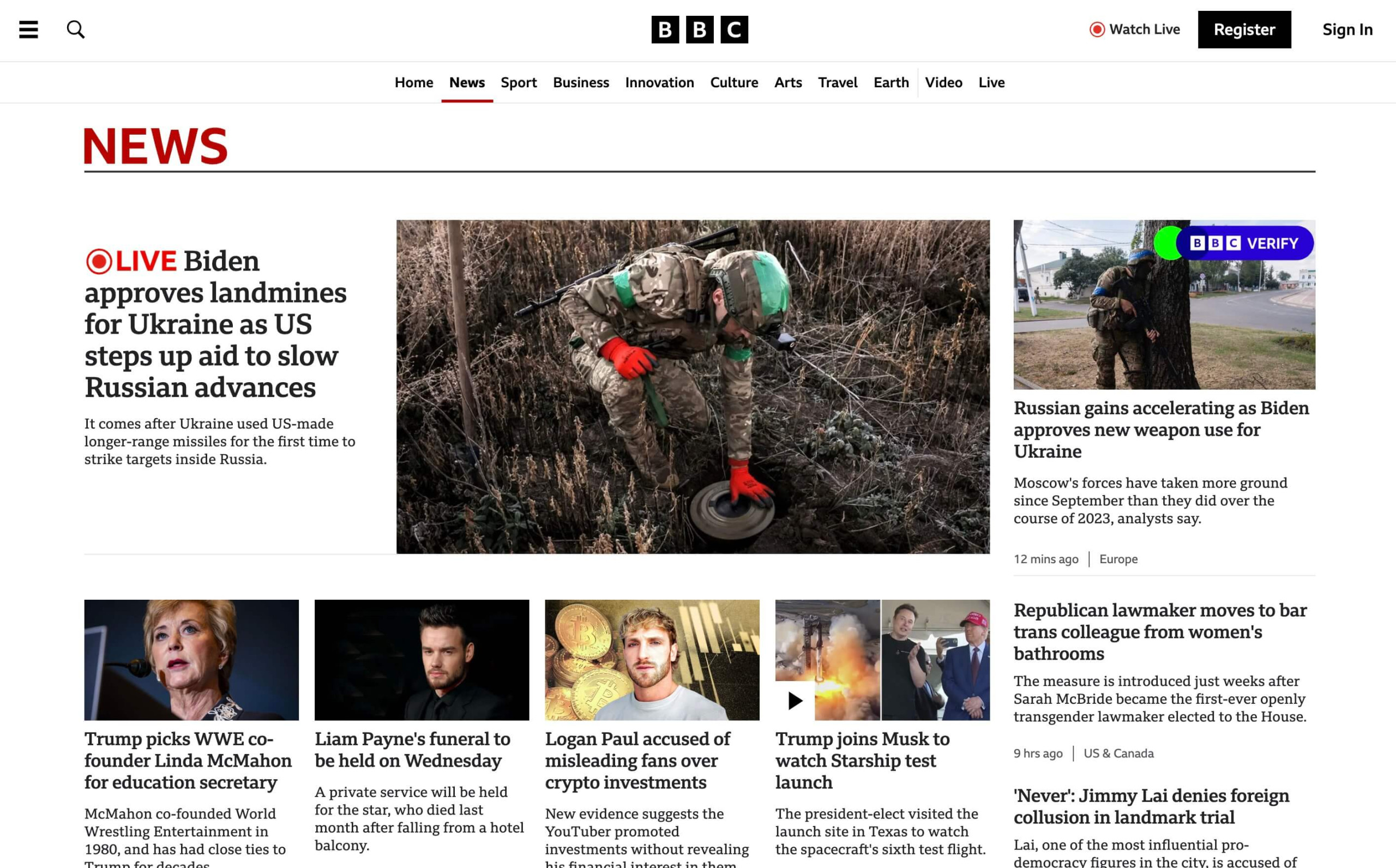 Capture d'écran de la première page de BBC News illustrant les fonctionnalités du site Web dynamique